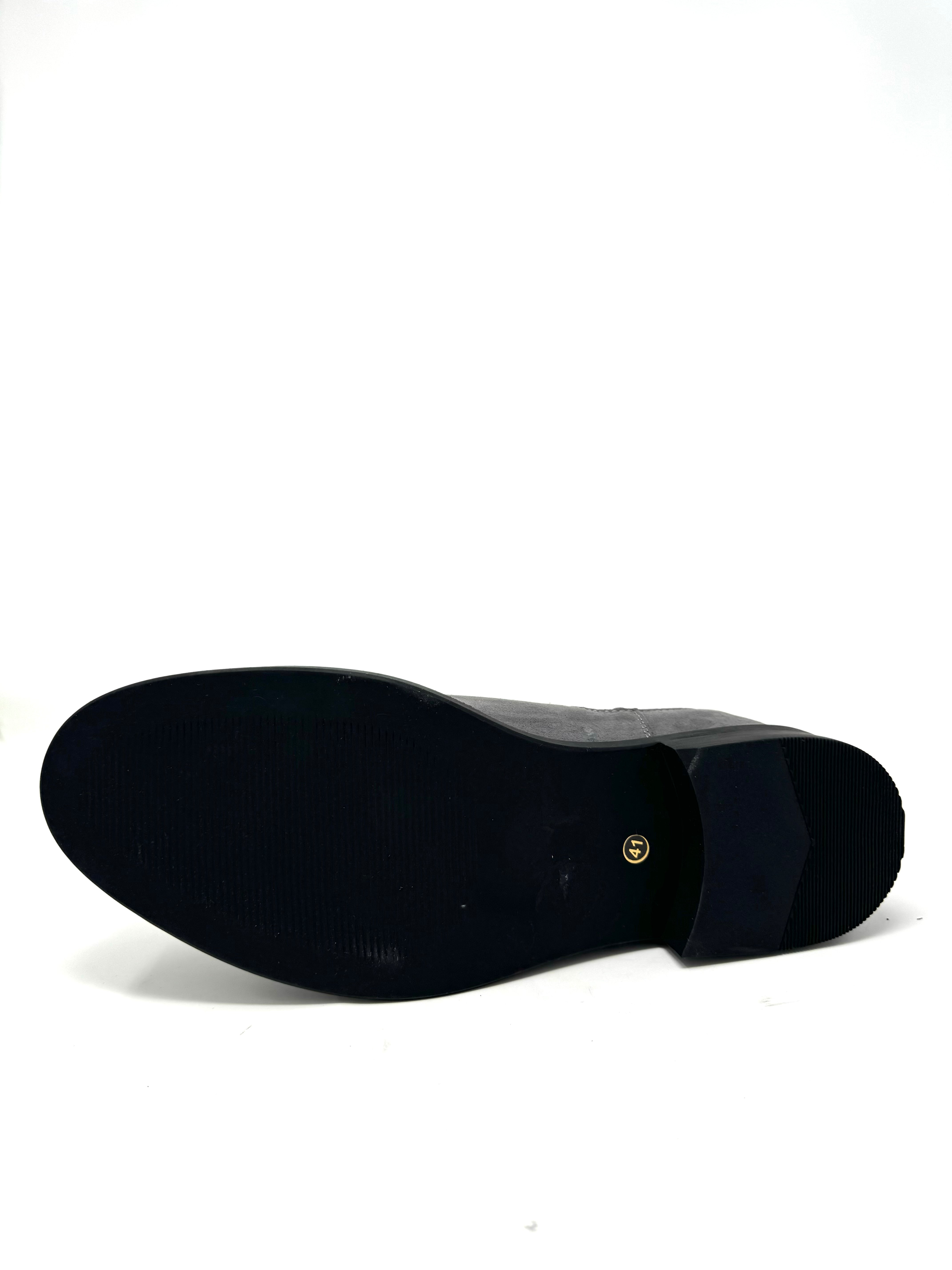 5453 Boot in Grey Suede